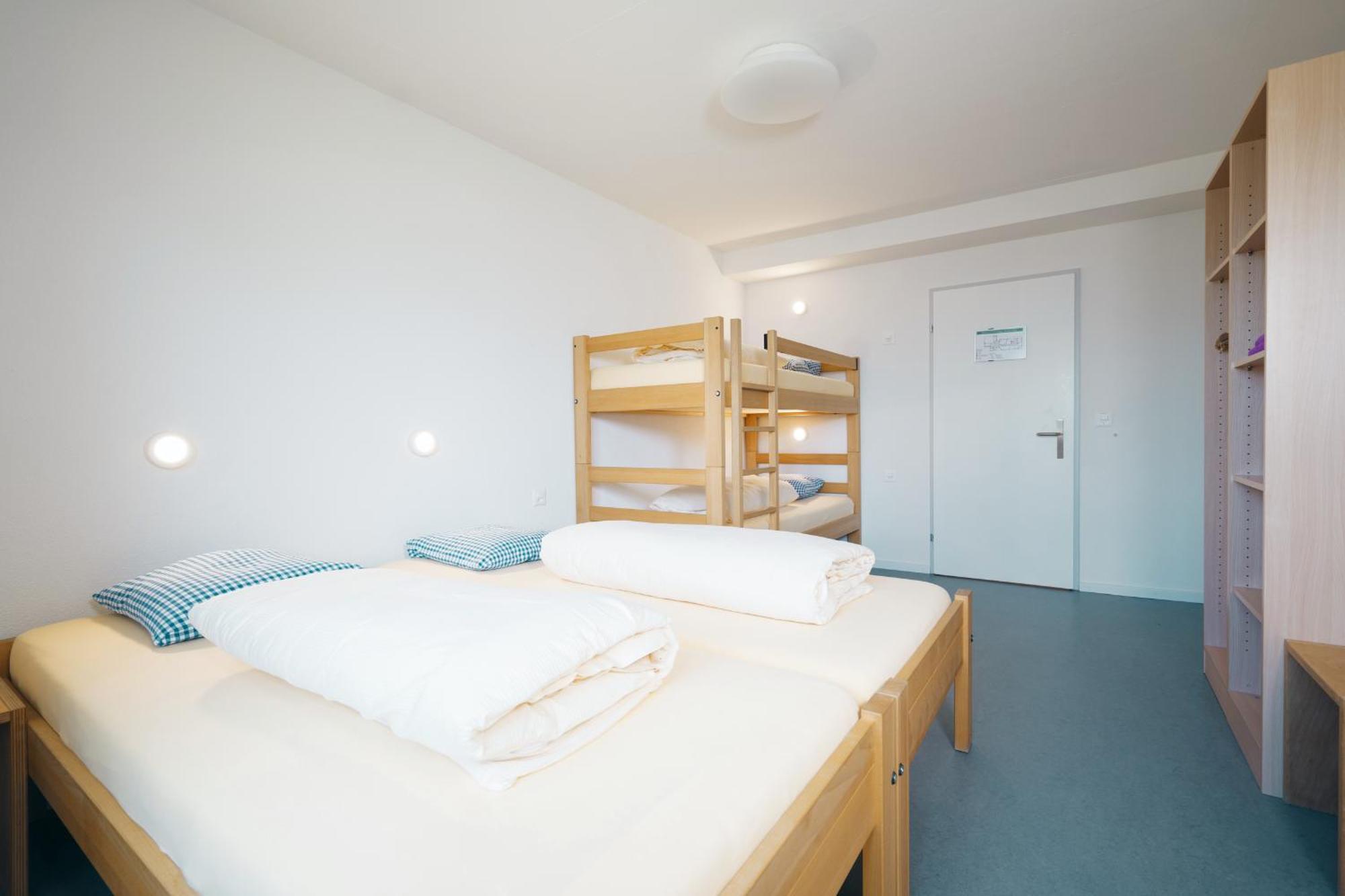 אמדן Schwendihaus Apartment מראה חיצוני תמונה